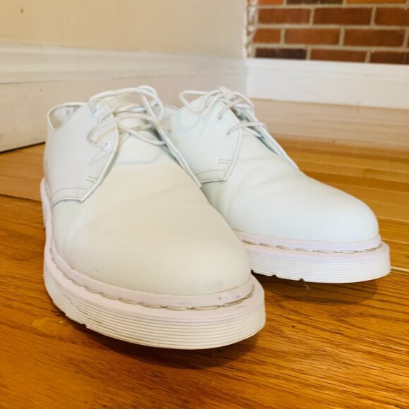 Dr. Martens Women's 1461 Mono 3-Eye White Smooth Leather - Picture 10 of 16